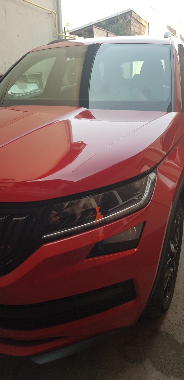 Zamena auto stakla u servisu